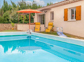 Holiday Home A la porte d'Avignon by Interhome